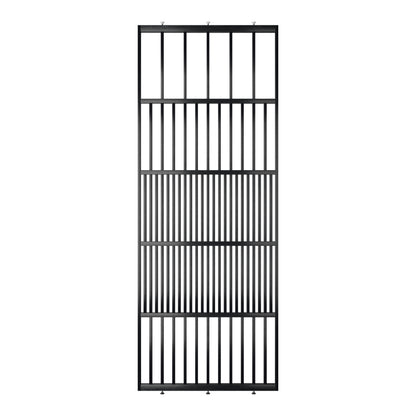 Houten roomdivider in RAL9005 massief eiken, ontworpen voor een strakke, hotel chique uitstraling. Een elegante toevoeging aan elk interieur.