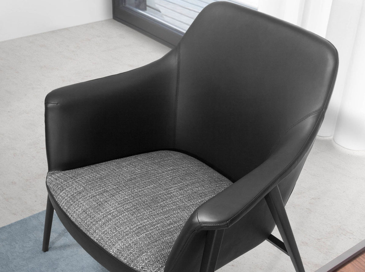 Japandi Luxe wachtkamerstoel Kezo ™